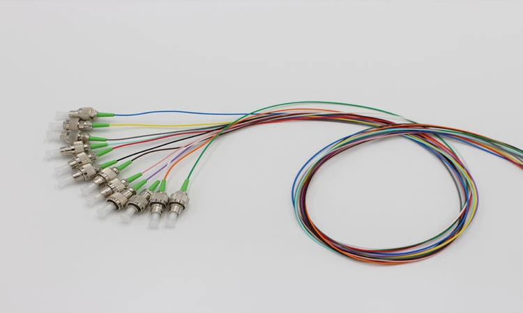 Fibra Optica Pigtail FC APC 12 CULORI