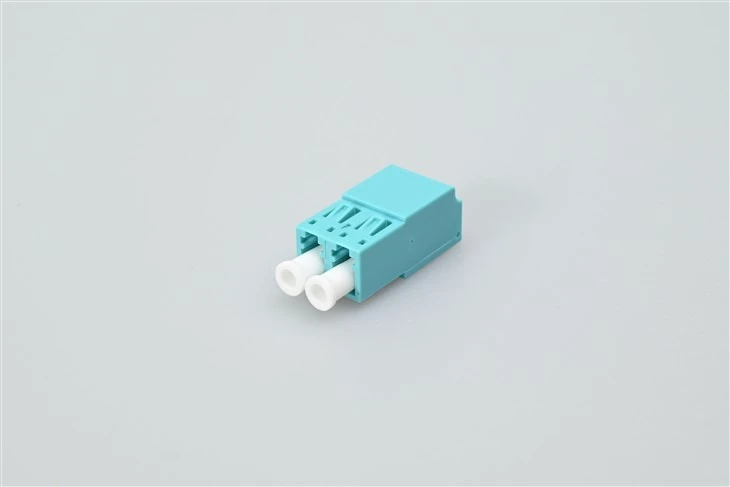 China LC LC Adaptor fibră optică duplex